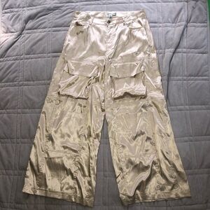 Madden Girl Satin Cargo Wide-Leg Pants in Champagne